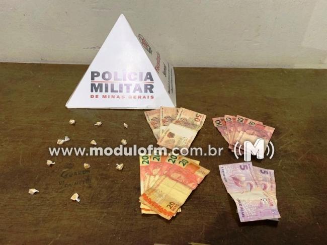 PM prende dois homens que escondiam drogas em padrão de energia