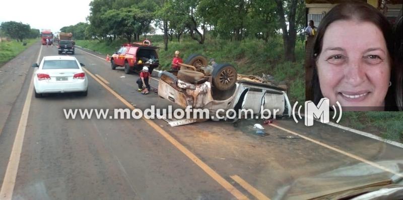 Acidente com Casal de Iraí de Minas deixa mulher morta na BR-365