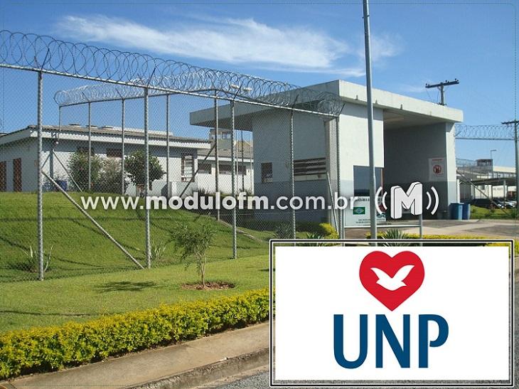 Igreja Universal promove trabalho de evangelização na penitenciária de...