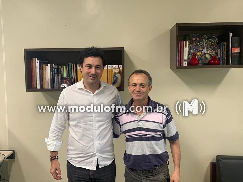 Presidente do PT de Patrocínio participa de reunião e...