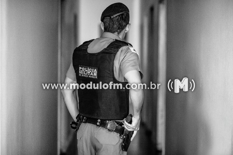 Suspeito de tráfico de drogas é baleado após apontar arma para militares em Serra do Salitre