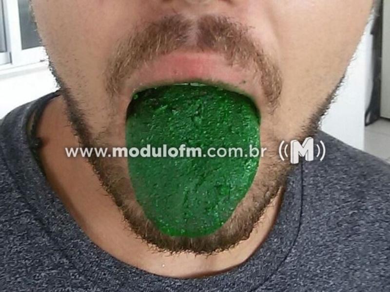 Homem é preso após tentar esconder droga na boca