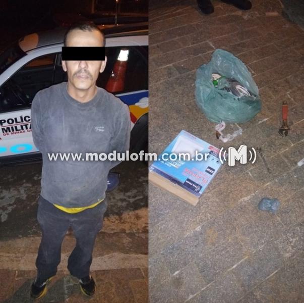 Pelo WhatsApp, moradores rastreiam 'ladrão da lanterna', que é...