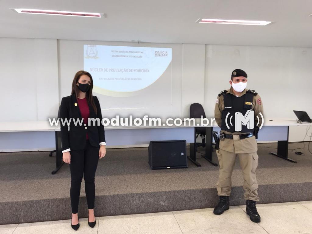 PM e Polícia Civil, Apresentaram o Núcleo de Prevenção...
