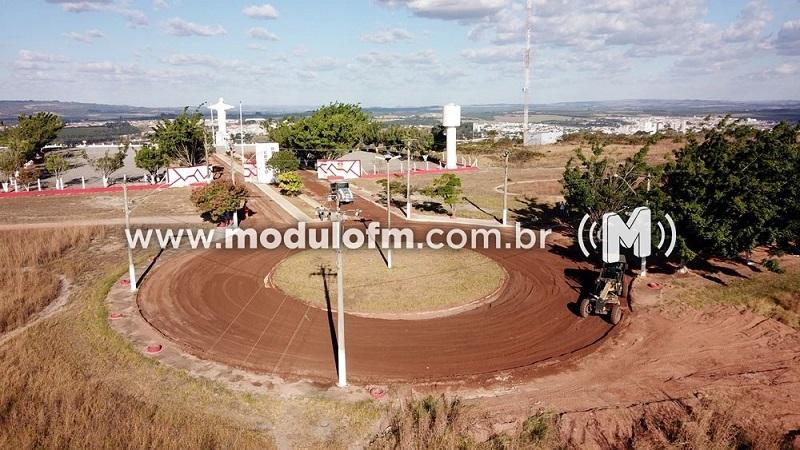 Asfaltamento da estrada de acesso ao Cristo Redentor pode...