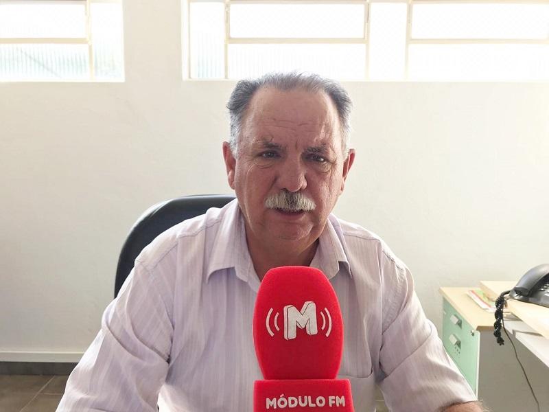Secretário se diz triste com moradores que insistem em jogar lixo nas ruas