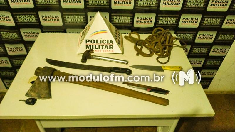 PM frustra ação de criminosos que pretendiam matar vacas para furtar carne  em Macaúbas de Cima