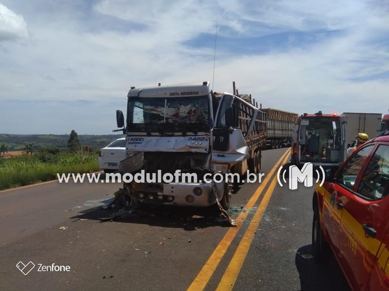 Desentendimento entre motoristas pode ter causado acidente na BR-365