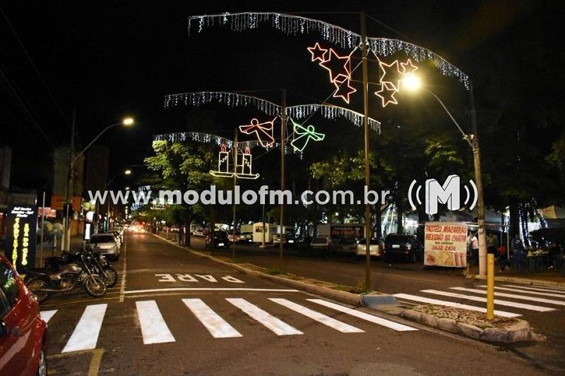 Decoração de Natal será inaugurada na sexta-feira (04) com...