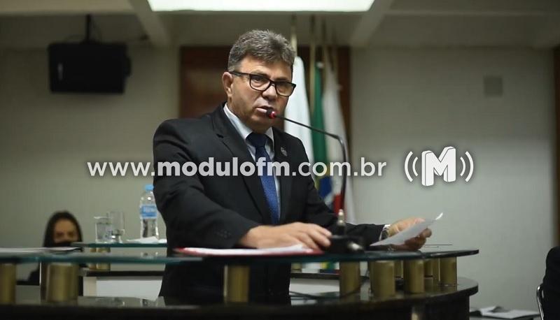 Florisvaldo José de Souza é eleito presidente da Câmara Municipal para biênio 2021/2022