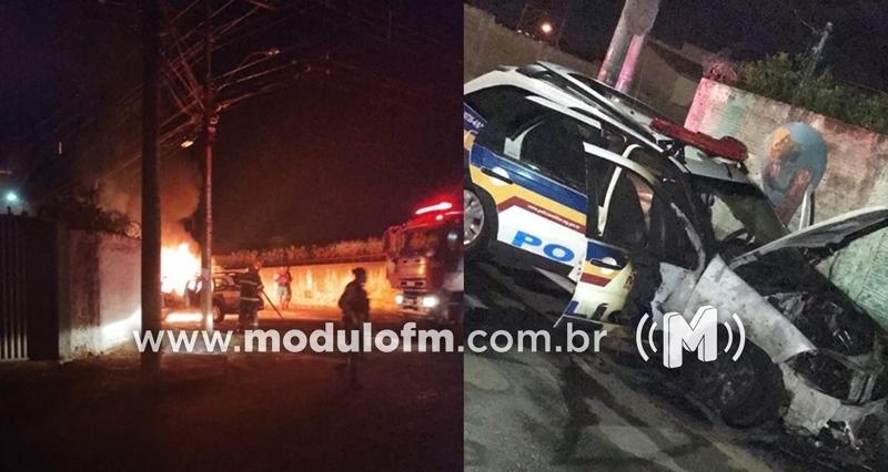 Veja o vídeo: Viatura da PM pega fogo em Patrocínio