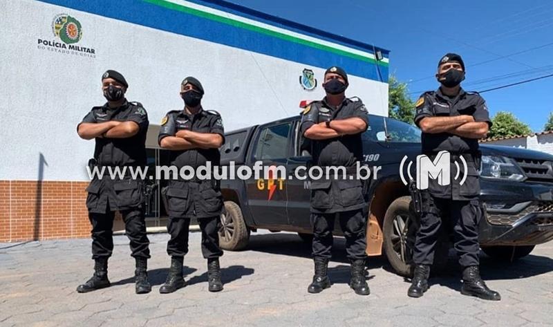 Grupo de Patrulhamento Tático da Polícia Militar de Goiás prende dois indivíduos em Patrocínio suspeitos de furtarem residência na cidade de Catalão