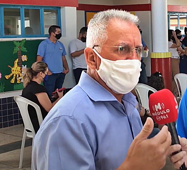 Vice-prefeito disse que profissionais da Educação terão toda segurança para retorno das aulas presenciais