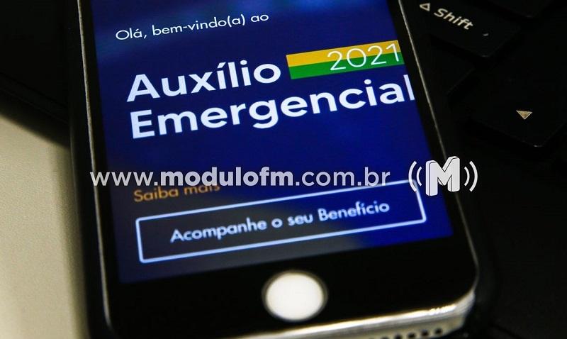 Caixa paga hoje auxílio emergencial a nascidos em fevereiro