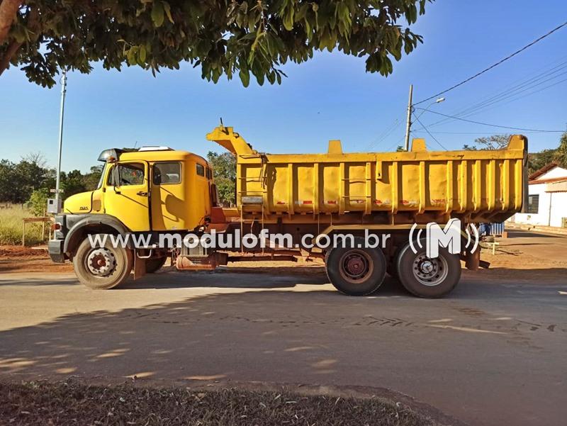 Caminhão adulterado é apreendido durante vistoria de transferência de propriedade em Guimarânia