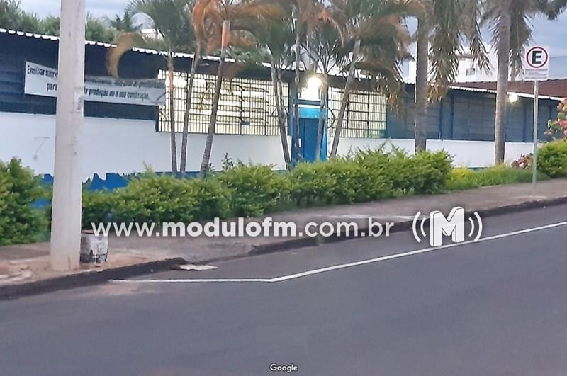 CESEC Doralice Alves Rodrigues, oferece vaga para auxiliar de secretaria