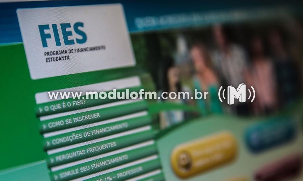 Fies: acaba hoje prazo para pré-selecionados completarem inscrição