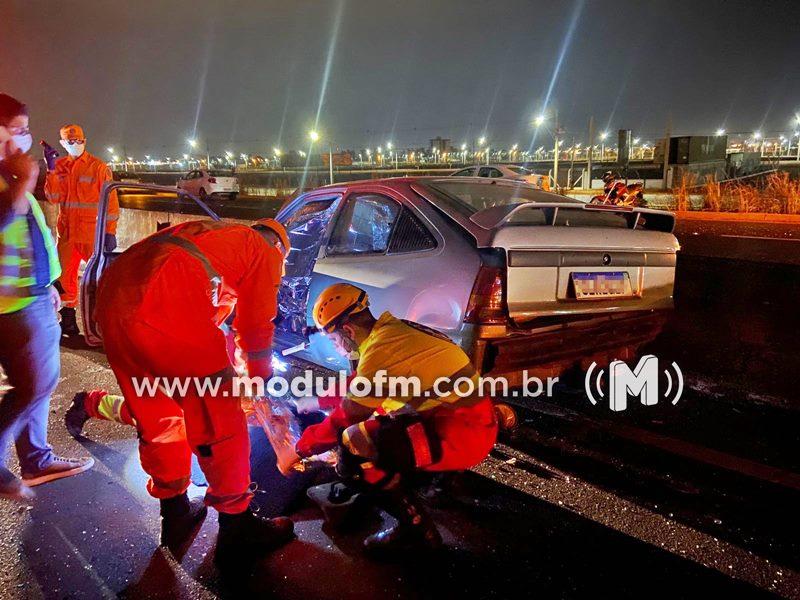 Veja o vídeo: Quatro pessoas morrem em acidente na...