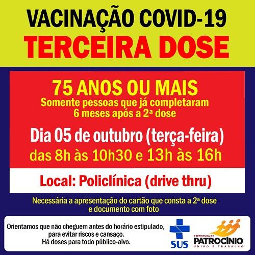 Nesta terça-feira (05/10) pessoas com 75 anos ou mais, receberam a terceira dose da vacina contra a COVID-19.