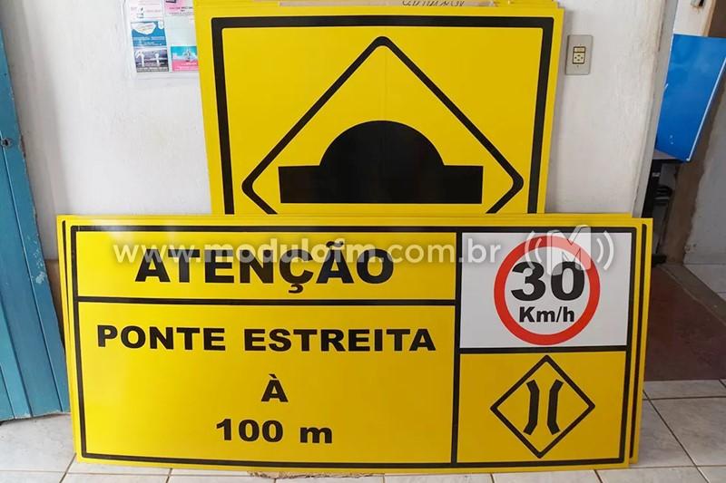 Governo municipal está realizando sinalização de comunidades rurais de Patrocínio