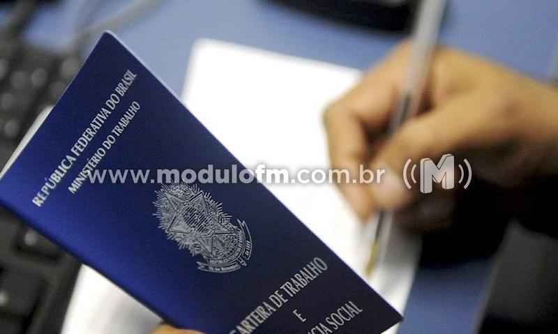 Minas registra saldo positivo de empregos pelo décimo mês consecutivo