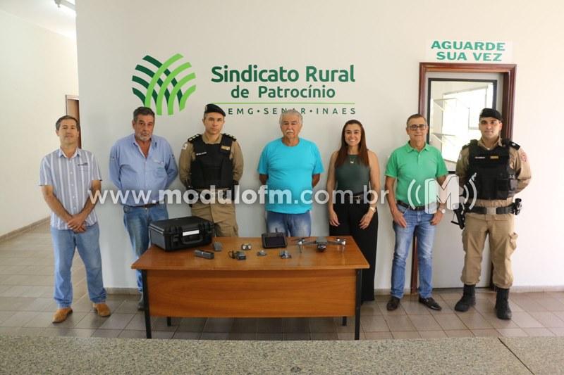 Polícia Militar recebe Drone do Sindicado Rural para auxiliar no patrulhamento rural