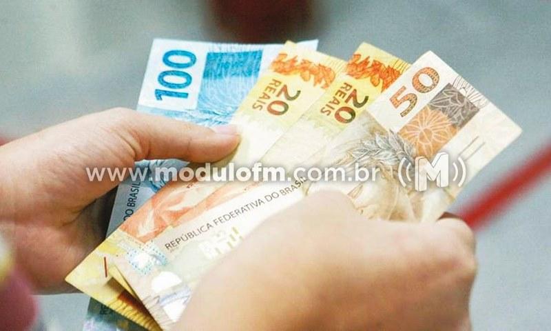 Previsão do Salário Mínimo de 2022 sobe para R$ 1.211,98, no entanto, não haverá ganho real