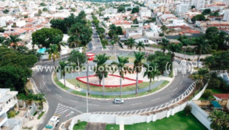 Governo inaugurará duas praças em Patrocínio hoje (27)