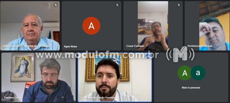 Prefeitos da AMAPAR discutem aumento de casos de Covid...