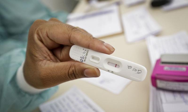 Venda e uso de autotestes para detecção da Covid-19 é aprovado pela Anvisa