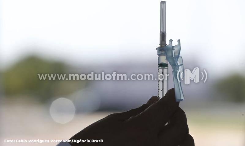 Secretaria de Saúde aplicará 4ª dose da vacina contra Covid-19 na população acima de 80 anos em Patrocínio