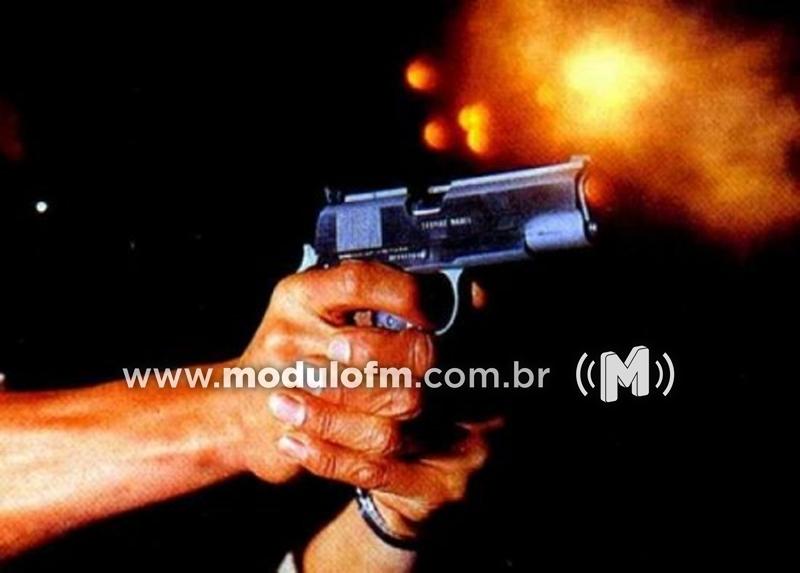 Atirador abre fogo e deixa homem ferido em Serra...