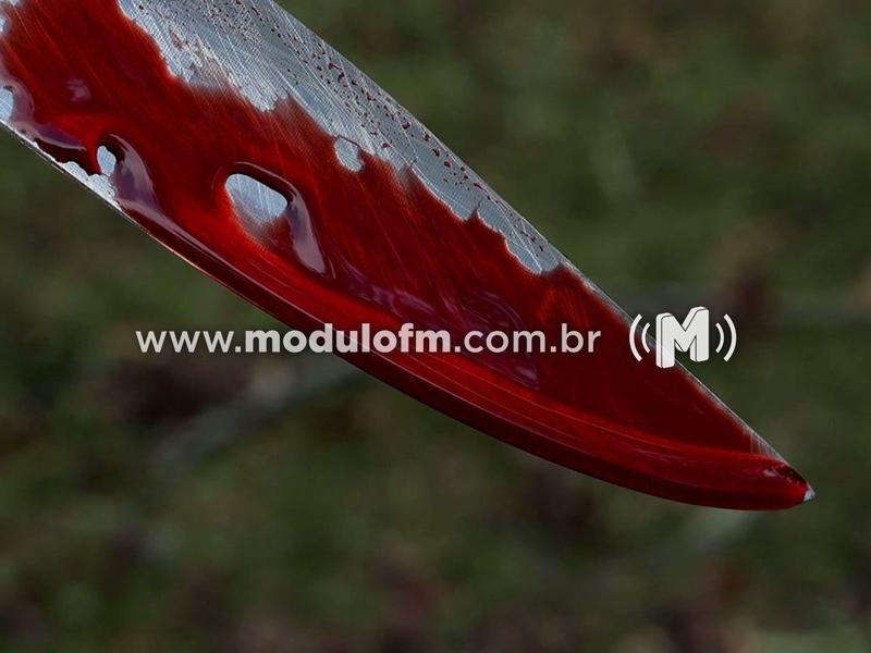 Cansada de apanhar, mulher esfaqueia ex-companheiro no peito em Serra do Salitre