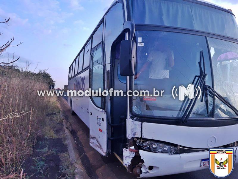 Imagem 1 do post Motorista de caminhão-guincho morre atropelado enquanto sinalizava pista para rebocar veículo na MG-190