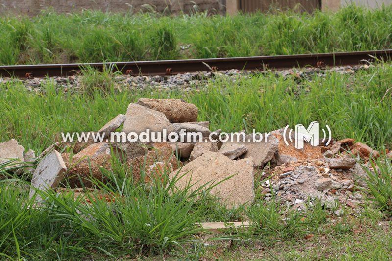 Imagem 8 do post Moradores fazem denúncia e cobram providência por descarte irregular de lixo em Patrocínio