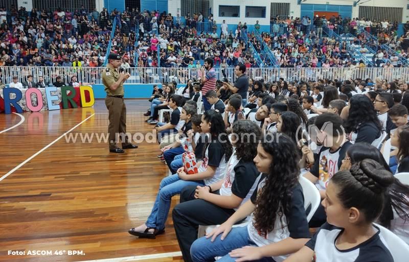 46º BPM realizou a formatura de 453 alunos do PROERD em Patrocínio