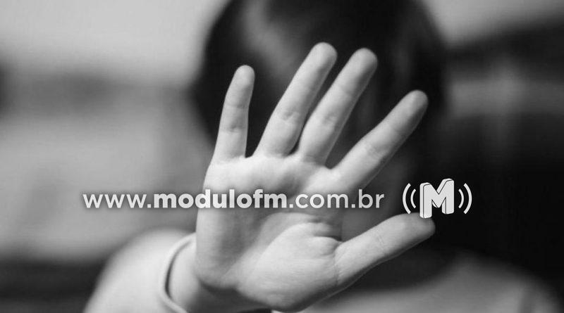 Aluna de 13 anos é cercada em saída de escola e sofre importunação sexual em Patrocínio