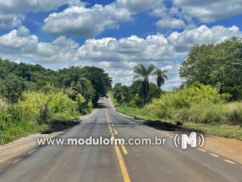 Polícia libera pista após bloqueio na MG-230, em Patrocínio, contra resultado das eleições
