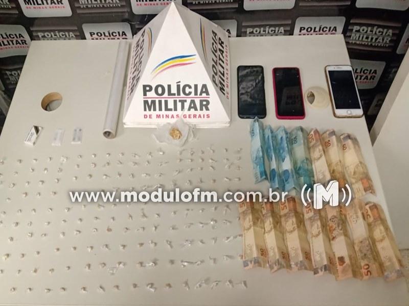 Jovem é preso com quase 200 pedras de crack e R$ 900 em Patrocínio