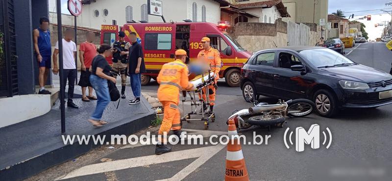 Motorista embriagado avança parada obrigatória, provoca acidente e acaba preso em Patrocínio