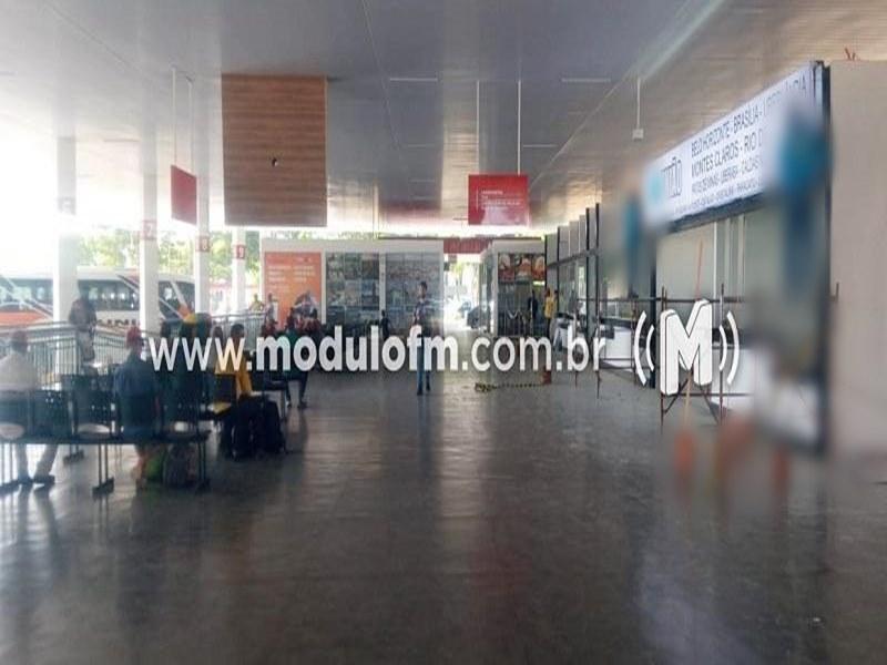 Passageira tem celular furtado no Terminal Rodoviário de Patrocínio
