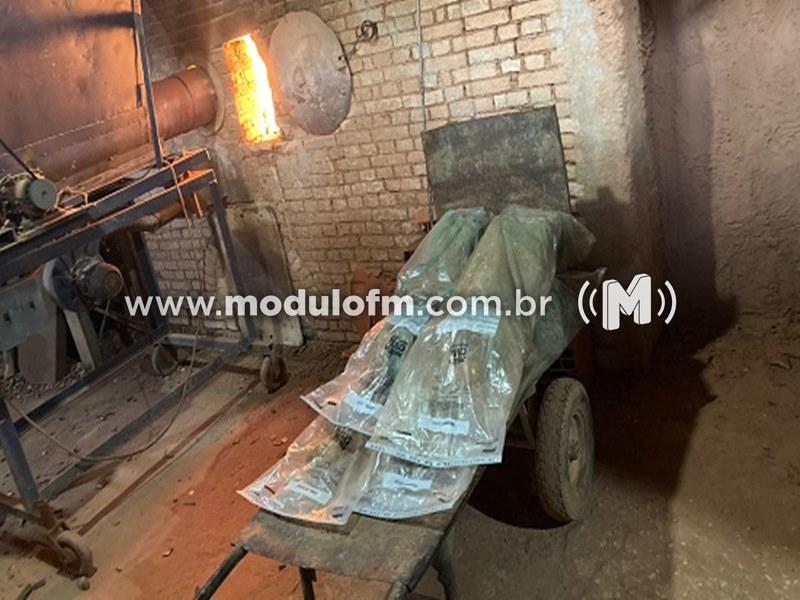Quase 100 kg de pasta de base de cocaína...