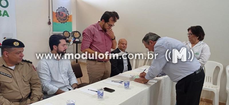 AMAPAR E CISPAR empossam novas diretorias para 2023