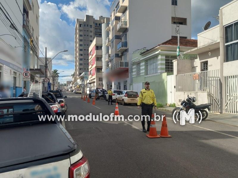PM e Sestran realizam operação em conjunto para coibir infrações no trânsito em Patrocínio