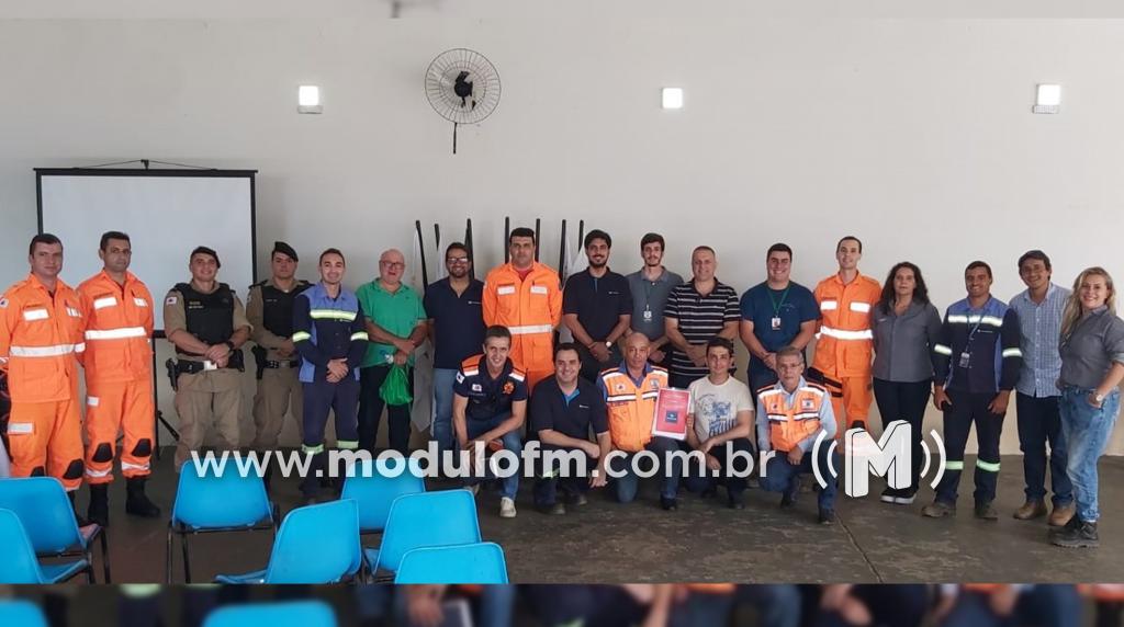 Representantes da Eurochem se reuniram com moradores da zona de autossalvamento da mineradora