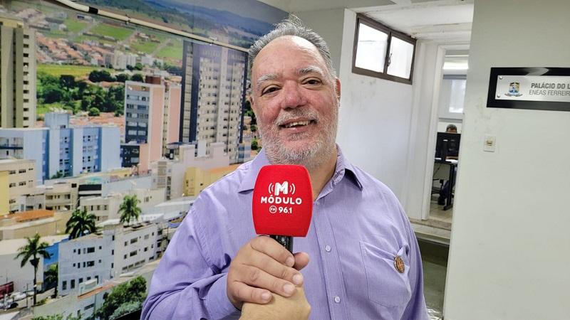 Escola José Eduardo de Aquino recebe moção de aplausos pelos 38 anos de fundação