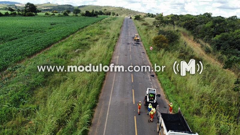 MGC-462 opera em pare e siga; recapeamento pode começar ainda nesta semana