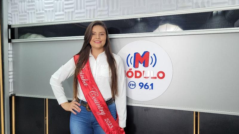 Rainha de Malhadouro faz convite para a 1ª Cavalgada Beneficente da comunidade
