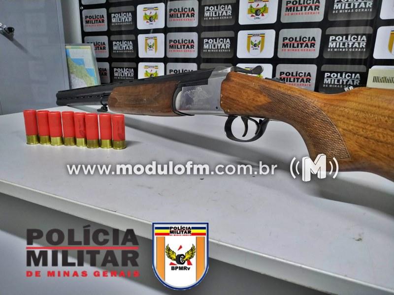 Homem é preso por porte ilegal de arma de fogo durante blitz da Polícia Militar Rodoviária