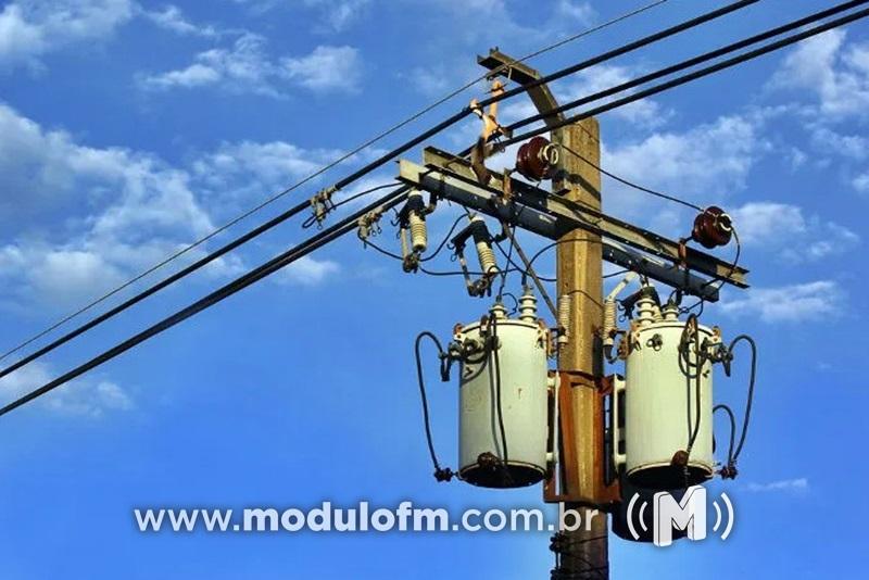 Ladrão furta fios de cobre e deixa propriedade rural sem energia em Patrocínio